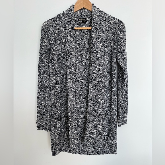 Massimo Dutti Cozy Gray and White Women's open front Cardigan size small - Picture 2 of 6